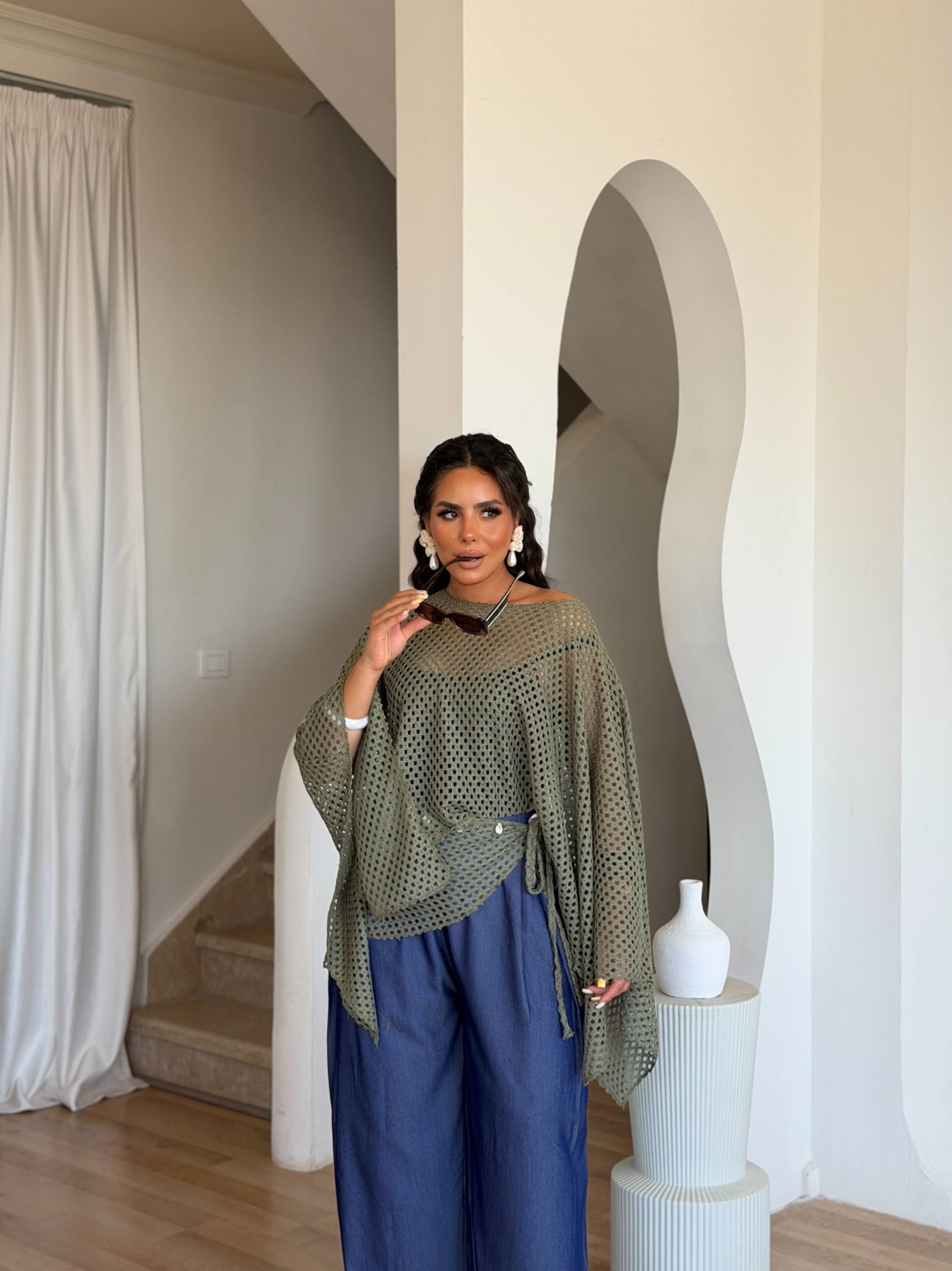 Aria Mesh Cape Top